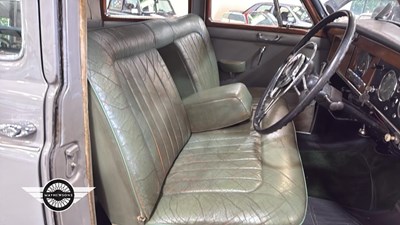 Lot 394 - 1960 ROVER 100
