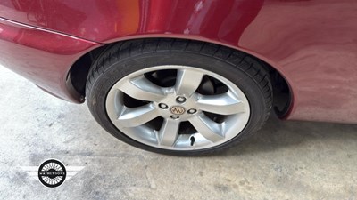 Lot 402 - 2001 MG MGF