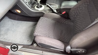 Lot 402 - 2001 MG MGF