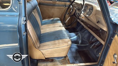 Lot 210 - 1955 AUSTIN