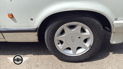 Lot 470 - 1986 FORD CAPRI INJECTION