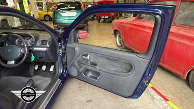 Lot 472 - 2002 RENAULT CLIO 172