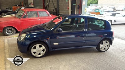 Lot 472 - 2002 RENAULT CLIO 172