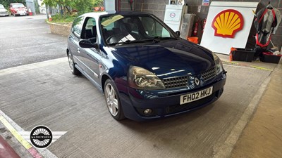 Lot 472 - 2002 RENAULT CLIO 172