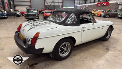 Lot 494 - 1977 MG B