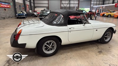 Lot 494 - 1977 MG B