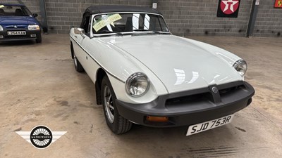 Lot 494 - 1977 MG B