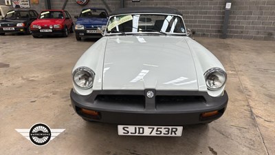 Lot 494 - 1977 MG B