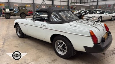 Lot 494 - 1977 MG B