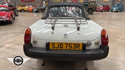 Lot 494 - 1977 MG B