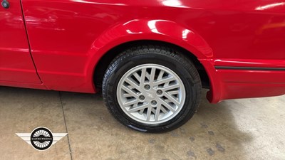 Lot 526 - 1990 FORD ESCORT XR3 INJ