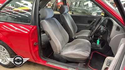 Lot 526 - 1990 FORD ESCORT XR3 INJ
