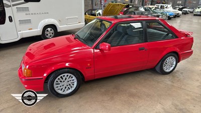 Lot 526 - 1990 FORD ESCORT XR3 INJ