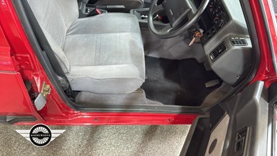 Lot 536 - 1990 VOLVO 340 GL S/R AUTO