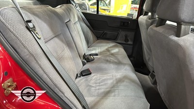 Lot 536 - 1990 VOLVO 340 GL S/R AUTO