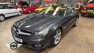 Lot 546 - 2009 MERCEDES SL 350 AUTO