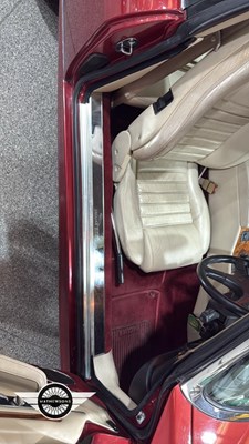 Lot 560 - 1993 JAGUAR XJRS 6.0 AUTO