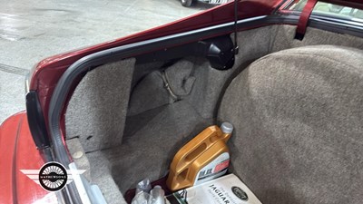 Lot 560 - 1993 JAGUAR XJRS 6.0 AUTO