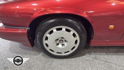 Lot 560 - 1993 JAGUAR XJRS 6.0 AUTO