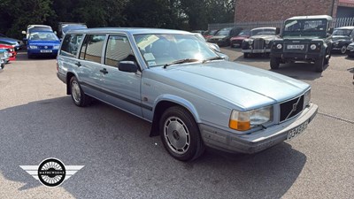 Lot 562 - 1990 VOLVO 740 GLE AUTO