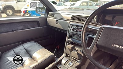 Lot 562 - 1990 VOLVO 740 GLE AUTO