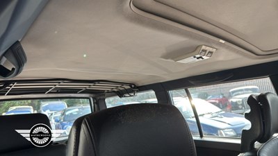 Lot 562 - 1990 VOLVO 740 GLE AUTO