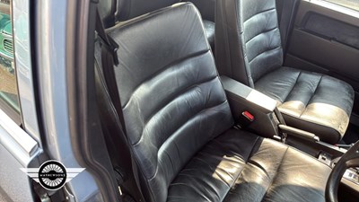 Lot 562 - 1990 VOLVO 740 GLE AUTO