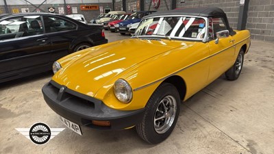 Lot 564 - 1976 MG B
