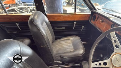 Lot 570 - 1970 FORD CORTINA