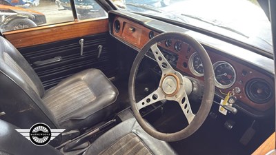 Lot 570 - 1970 FORD CORTINA