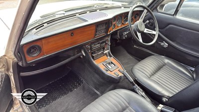 Lot 452 - 1974 TRIUMPH STAG AUTO