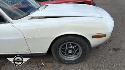 Lot 452 - 1974 TRIUMPH STAG AUTO