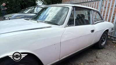 Lot 452 - 1974 TRIUMPH STAG AUTO