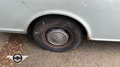 Lot 574 - 1981 BEDFORD 6 CWT HAE