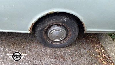 Lot 574 - 1981 BEDFORD 6 CWT HAE