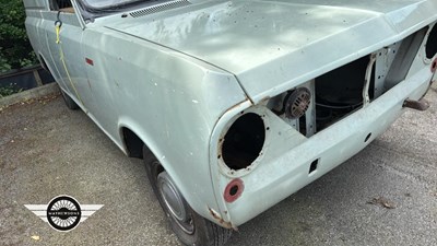 Lot 574 - 1981 BEDFORD 6 CWT HAE