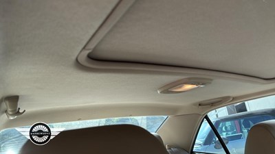 Lot 576 - 2000 LEXUS IS200 SE AUTO
