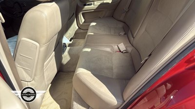 Lot 576 - 2000 LEXUS IS200 SE AUTO