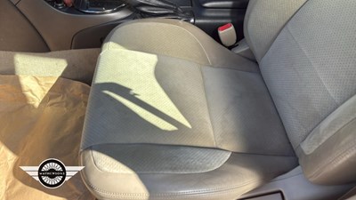 Lot 576 - 2000 LEXUS IS200 SE AUTO