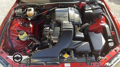 Lot 576 - 2000 LEXUS IS200 SE AUTO