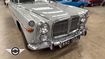 Lot 584 - 1970 ROVER 3500