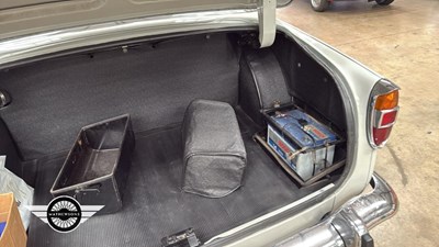 Lot 584 - 1970 ROVER 3500