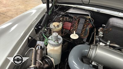Lot 584 - 1970 ROVER 3500
