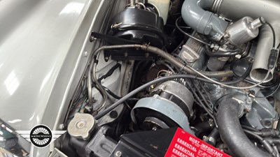 Lot 584 - 1970 ROVER 3500