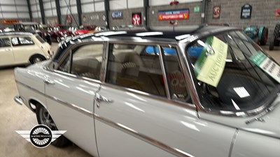 Lot 584 - 1970 ROVER 3500