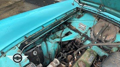 Lot 602 - 1958 AUSTIN METROPOLITAN 1500 MODEL 562