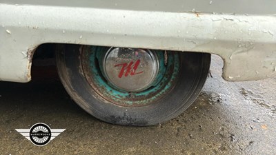 Lot 602 - 1958 AUSTIN METROPOLITAN 1500 MODEL 562