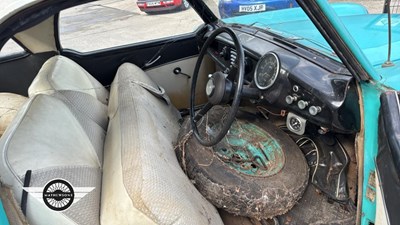 Lot 602 - 1958 AUSTIN METROPOLITAN 1500 MODEL 562