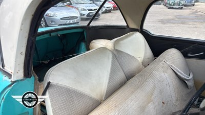 Lot 602 - 1958 AUSTIN METROPOLITAN 1500 MODEL 562