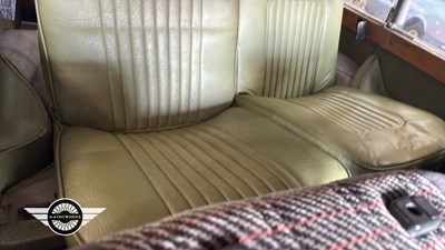 Lot 688 - 1971 MORRIS MINOR 1000